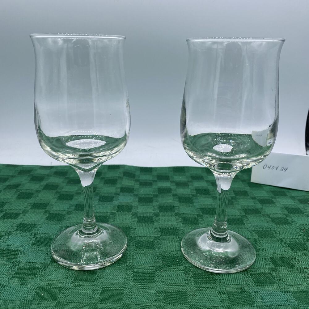 Lot Of 2~ Vintage Stemmed Wine Glass / About 6.5" tall / see pictures